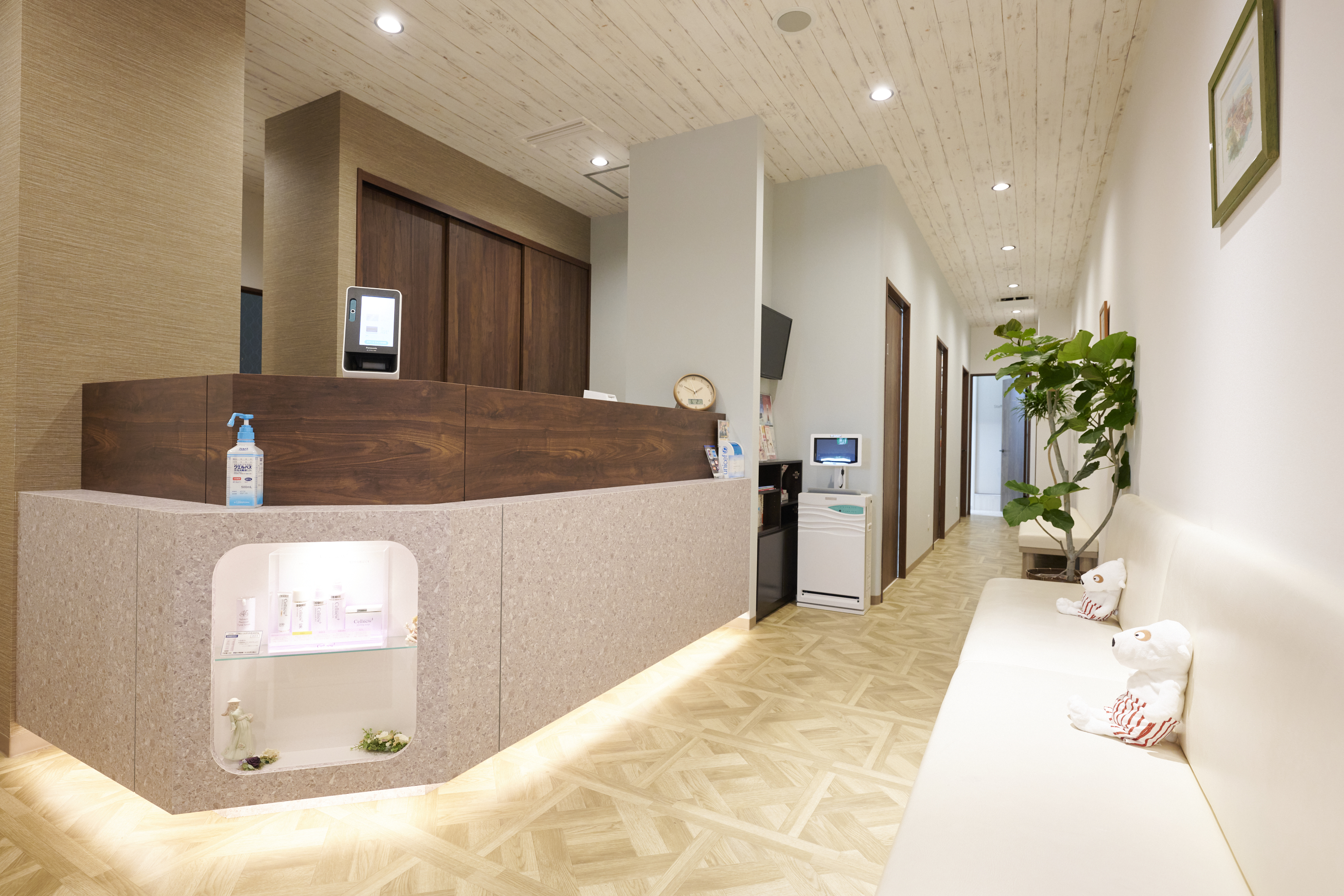Ladies Clinic Ichigao 市が尾駅前女性のためのクリニック 婦人科、ピル、プラセンタ、避妊、中絶など幅広く対応しております。